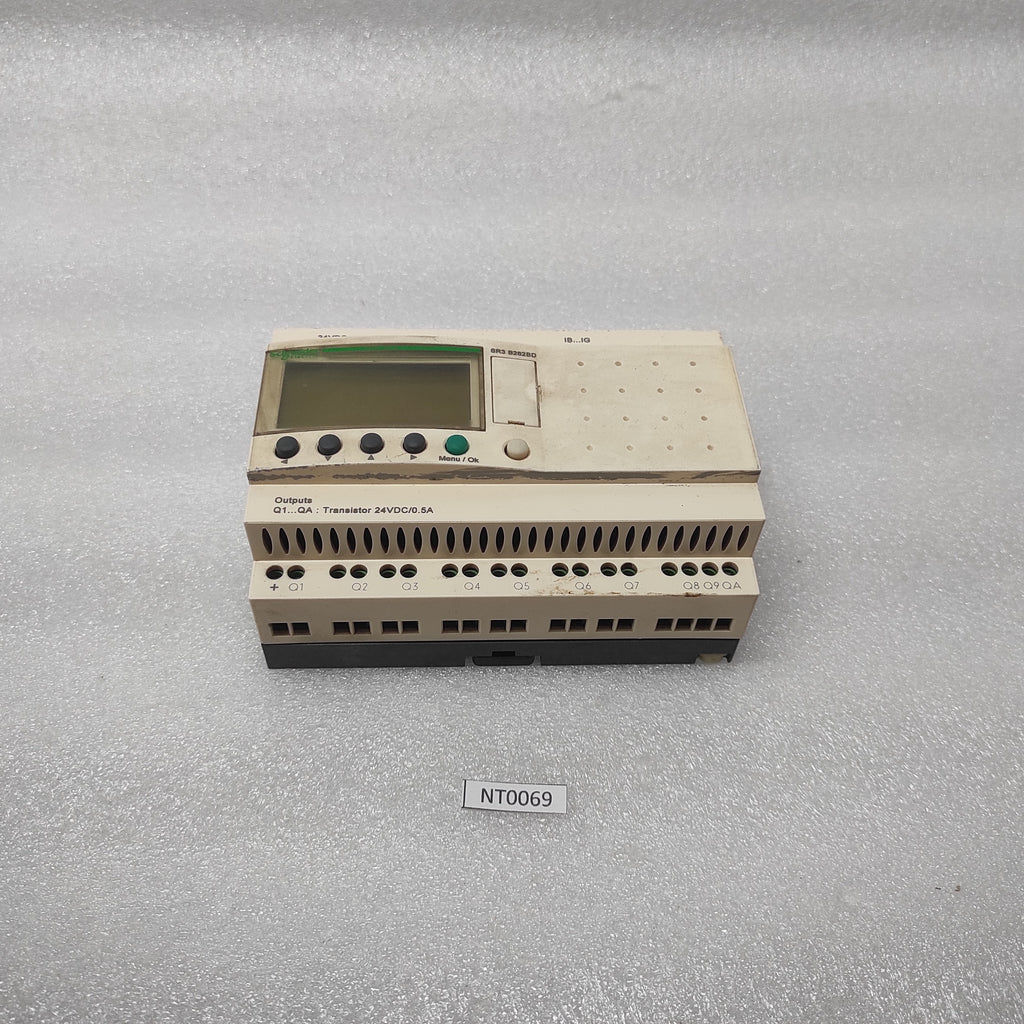 SE ZELIO SR3B262BD LOGIC RELAY 88960162 24VDC