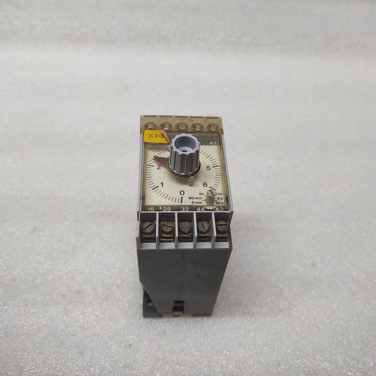 TEACH V32 X11 MULTIFUNCTION TIMER 220V