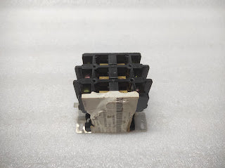 TELEMECANIQUE 2200EB230EA MAGNETIC CONTACTOR COIL VOLTAGE 24VAC
