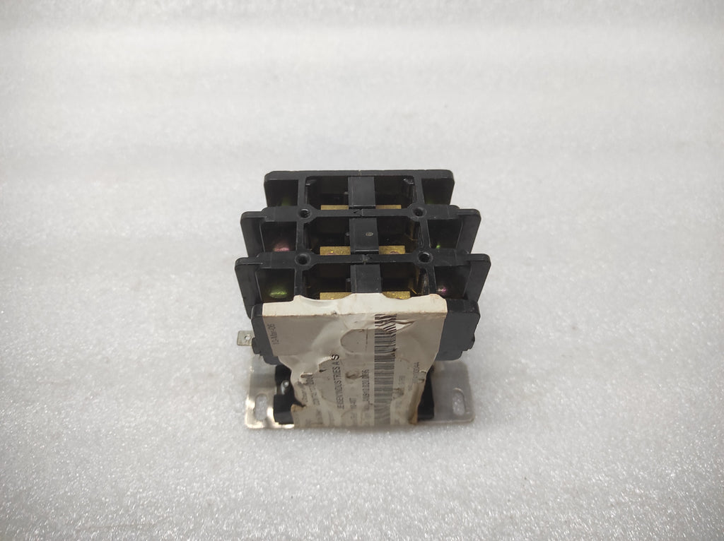 TELEMECANIQUE 2200EB230EA MAGNETIC CONTACTOR COIL VOLTAGE 24VAC