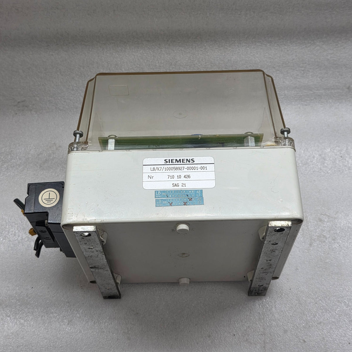 SIEMENS G33928-R2109-L AVR SAG 21 71010426