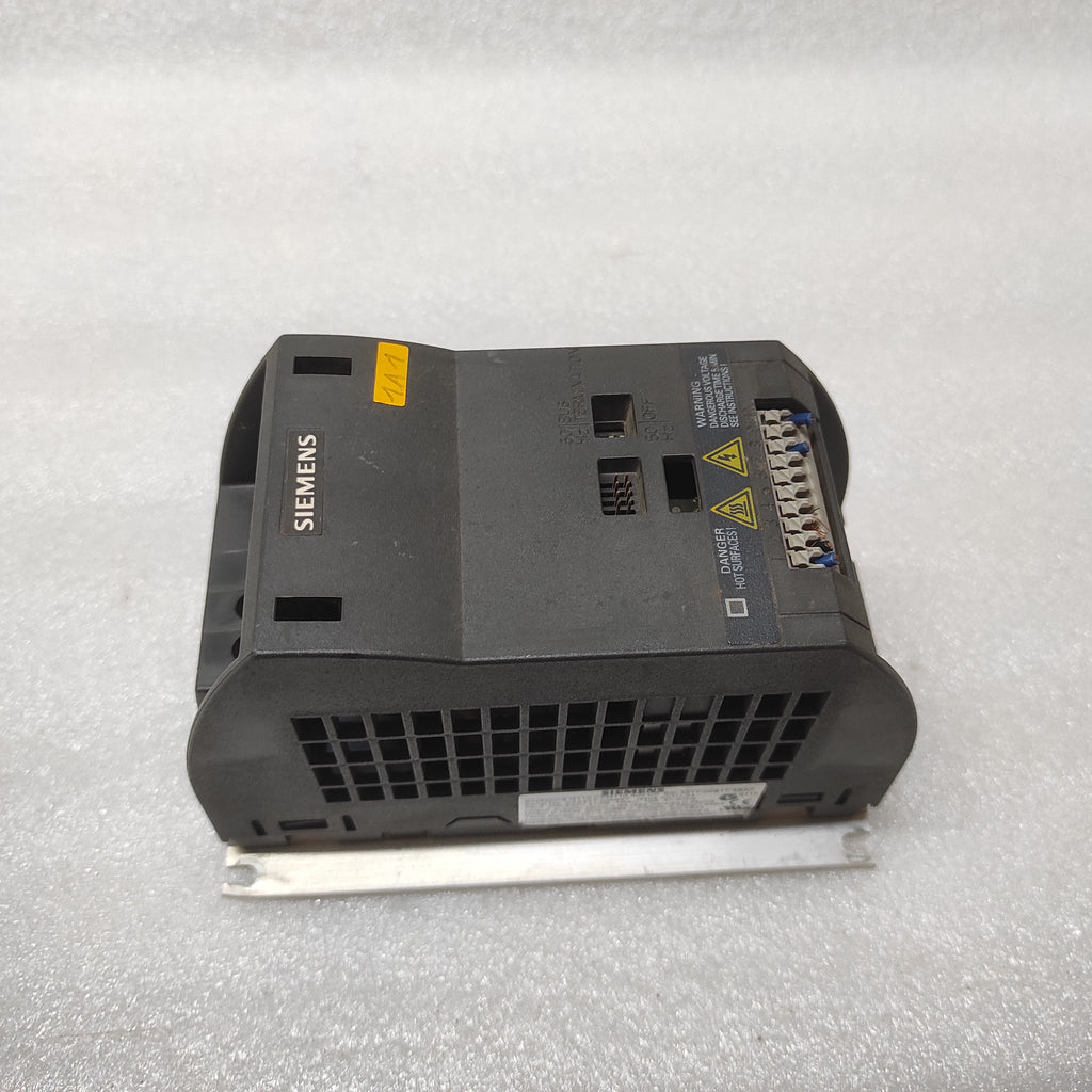 SIEMENS SINAMICS G110 CPM110 0.75kW DRIVE 6SL3211-0KB17-5BA0 200-240V