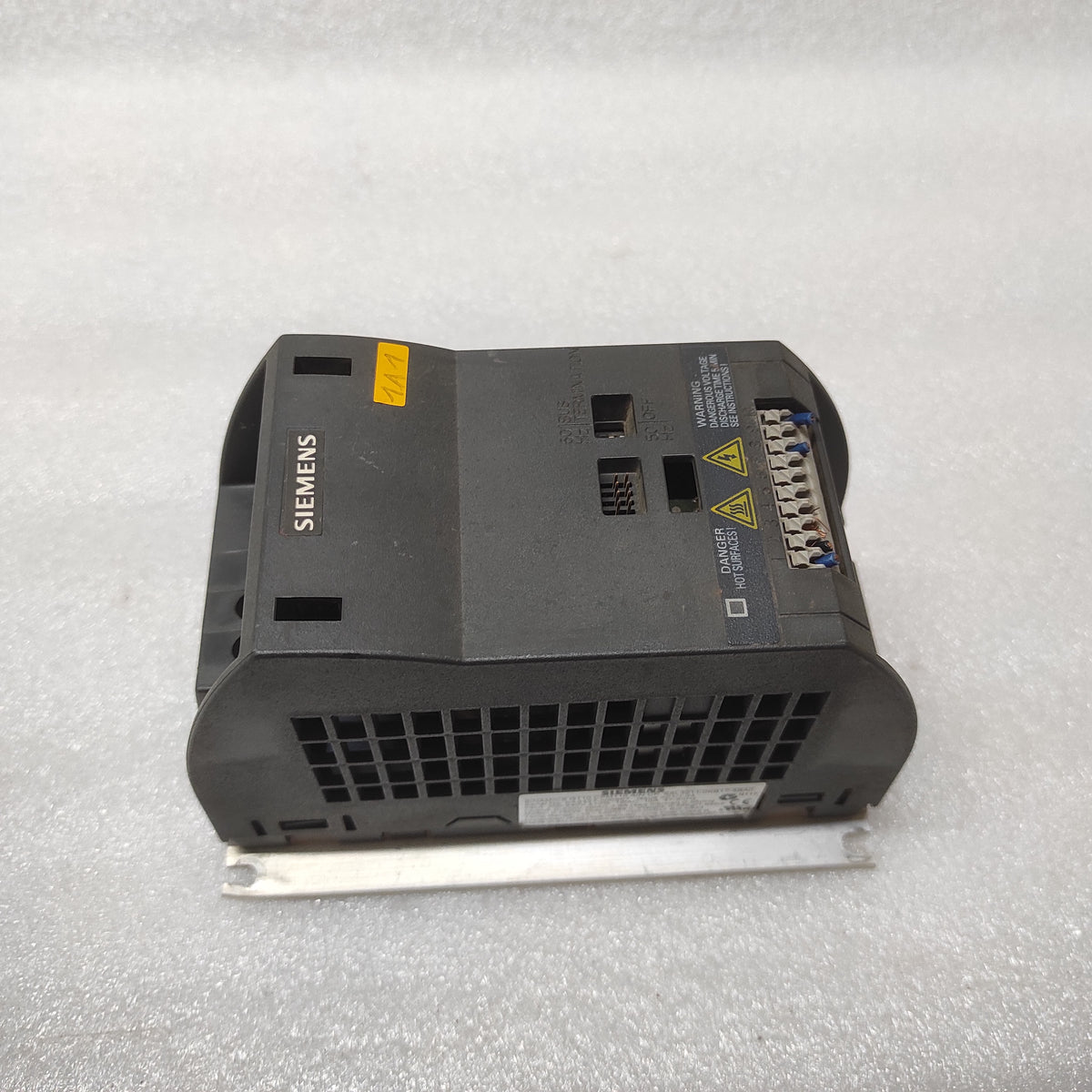 SIEMENS SINAMICS G110 CPM110 0.75kW DRIVE 6SL3211-0KB17-5BA0 200-240V