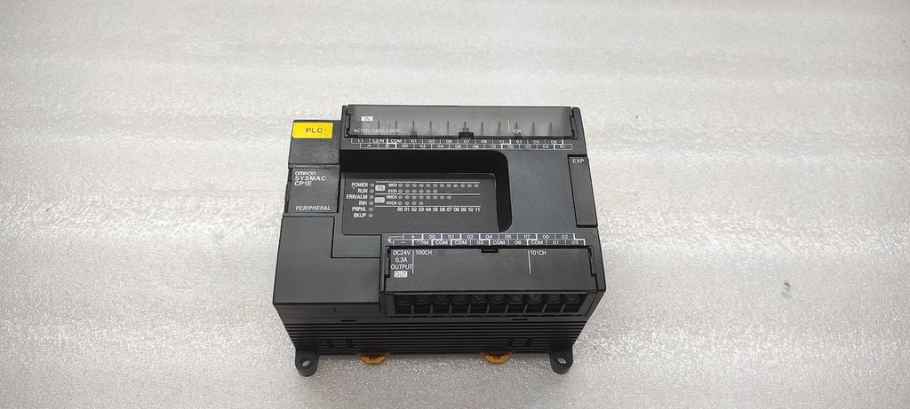 OMRON CP1E-E30SDR-A PROGRAMMABLE CONTROLLER 100-240VAC