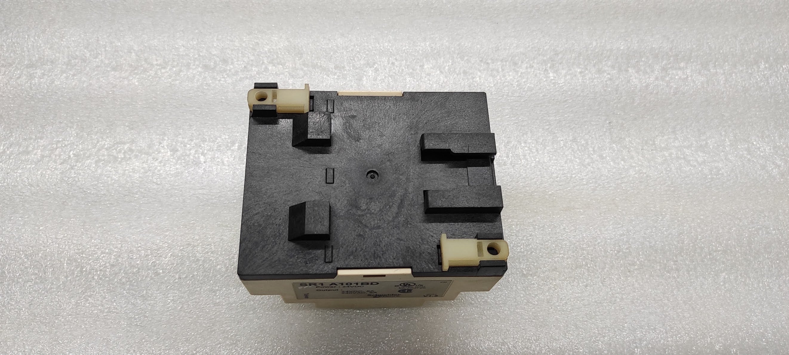 TELEMECANIQUE SR1-A101BD LOGIC RELAY 24VDC