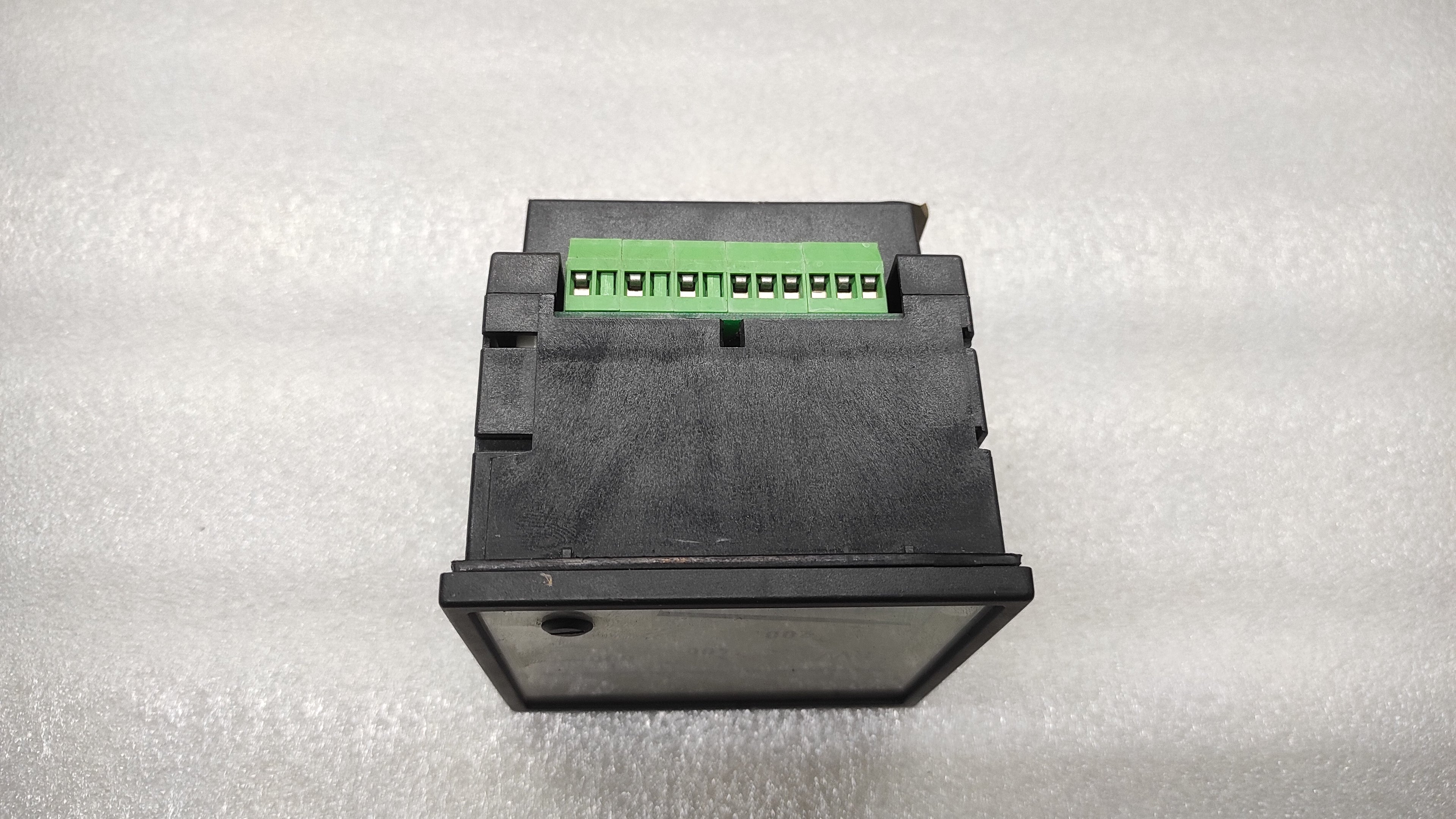 DEIF KW METER 100036913.20 KILOWATT METER 115VAC 750/5A