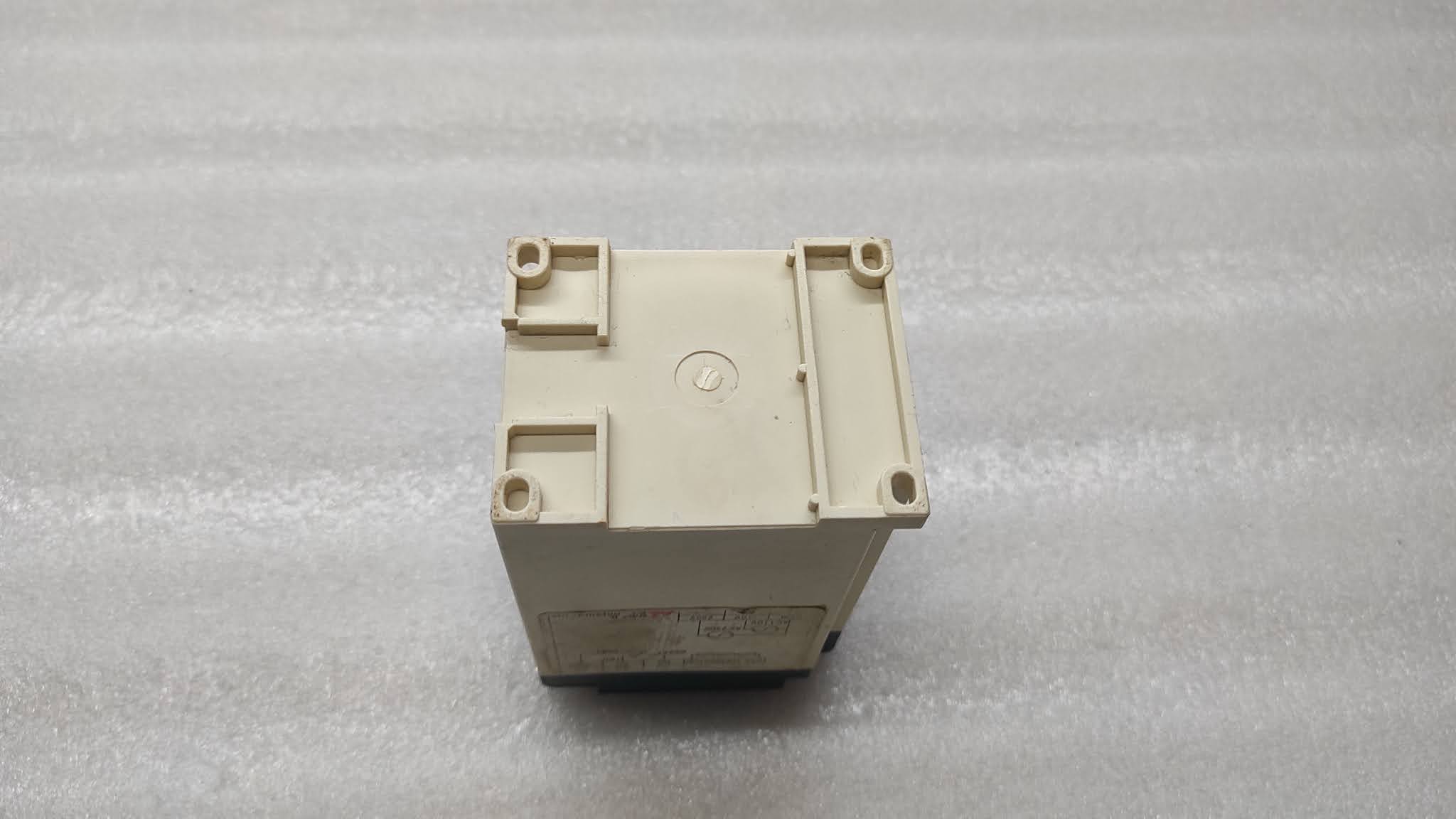 NAMIL ENGINEERING TR-100 PTC THERMISTOR RELAY  110-220V