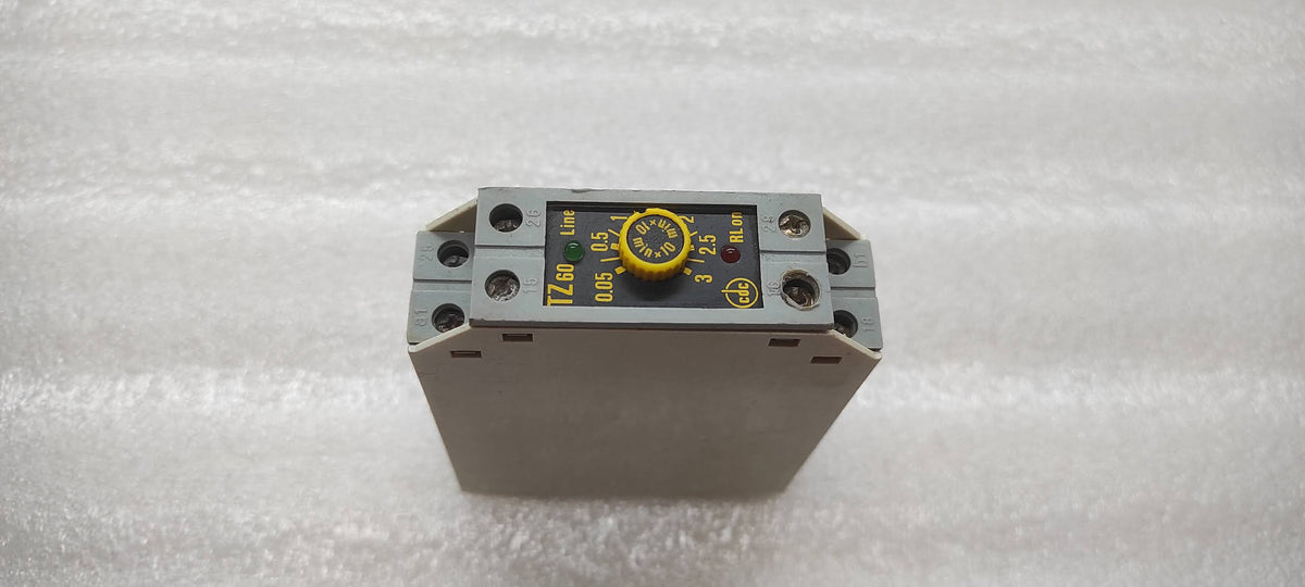 CDC TZ60 24V AC-DC 0.05-3 10MINUTE TIMER RELAY