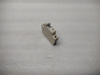 ALLEN BRADLEY CAT 1492-SP1C020 CIRCUIT BREAKER