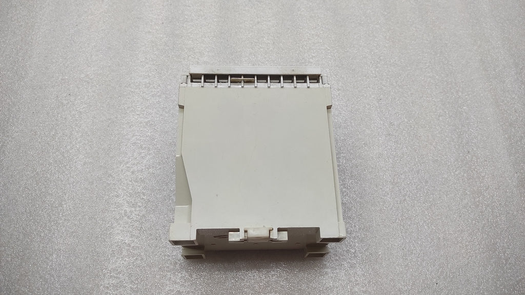 KNICK 8439 A1 DC-ISOLATING AMPLIFIER