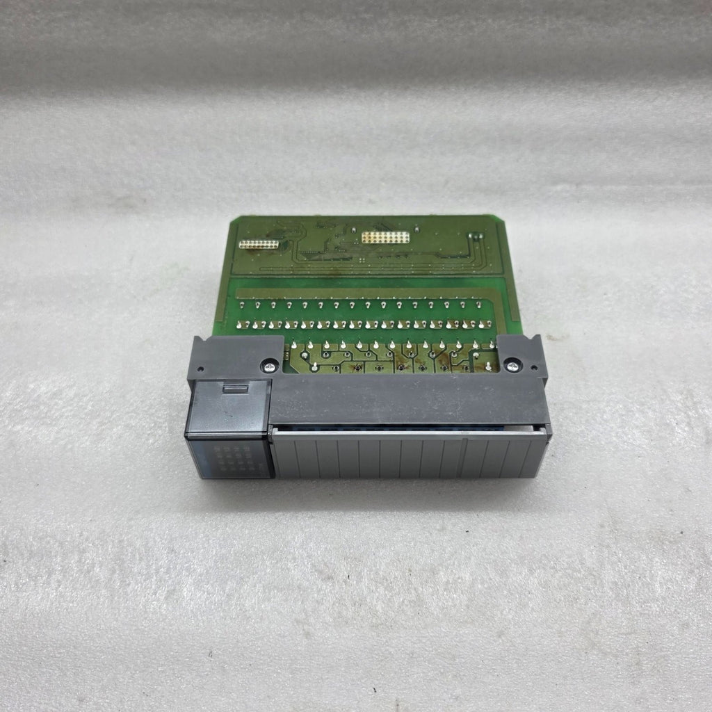 ALLEN BRADLEY CAT 1746-IB16 SER C SLC 500 INPUT MODULE