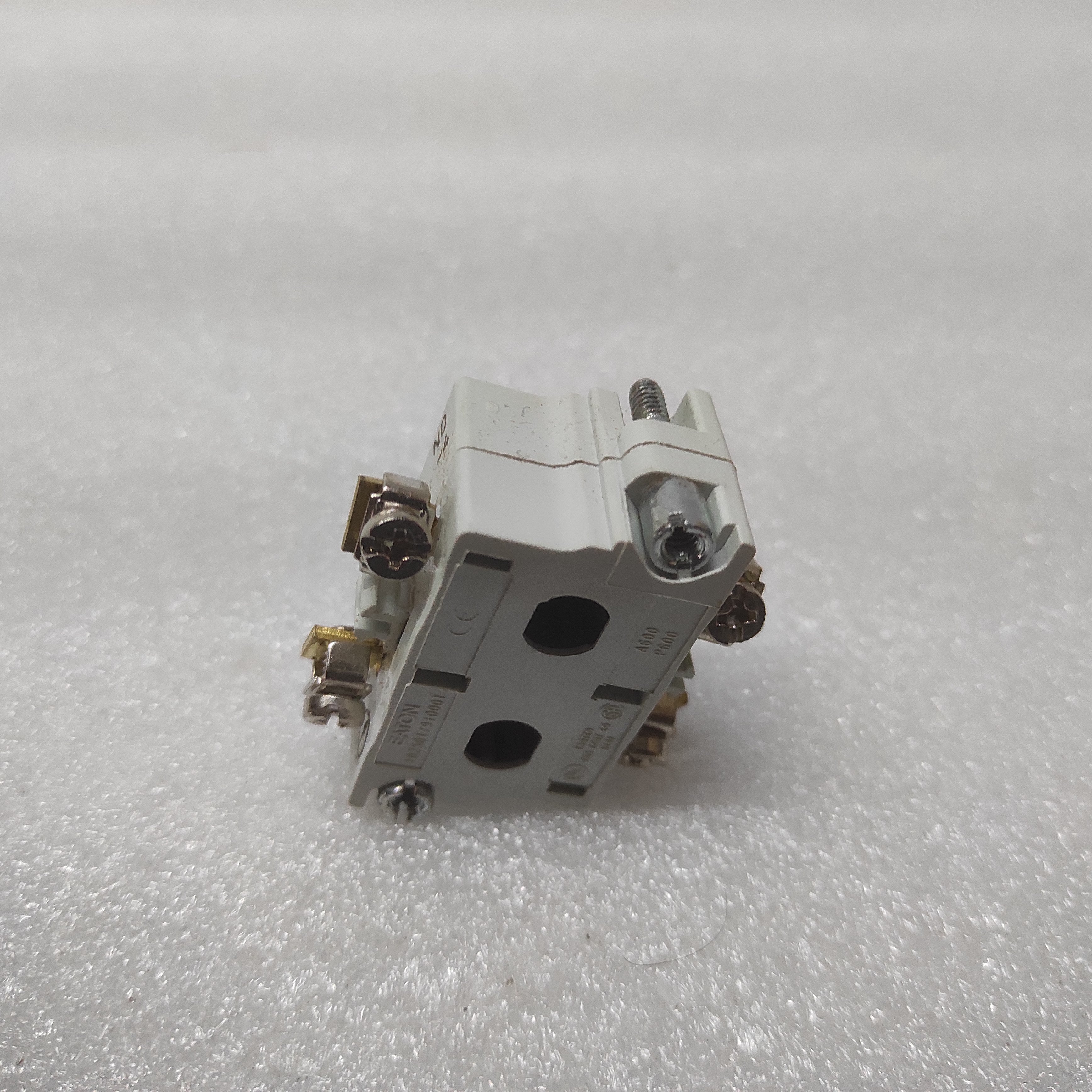 EATON CUTLER HAMMER 10250T1 CONTACT BLOCK