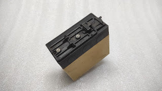 GESTRA LRS 1-5 CONDUCTIVITY SWITCH 230V 057270 CRACKED BODY