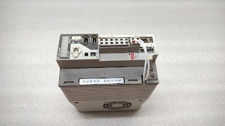 ALLEN BRADLEY CAT 2071-AP8 KINETIX SERVO DRIVE 5.0A