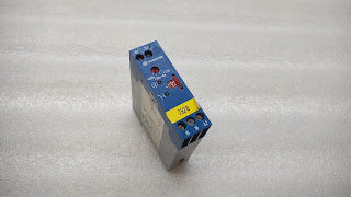 SCHLEICHER KZT71KM-G TIME RELAY 06508898 24-240VAC 0.15-400S