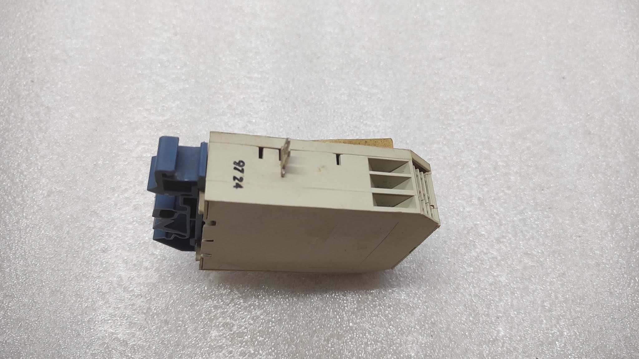 TELE RS1-BN022B INTERFACE MODULE 24VAC 57-800-7093-0