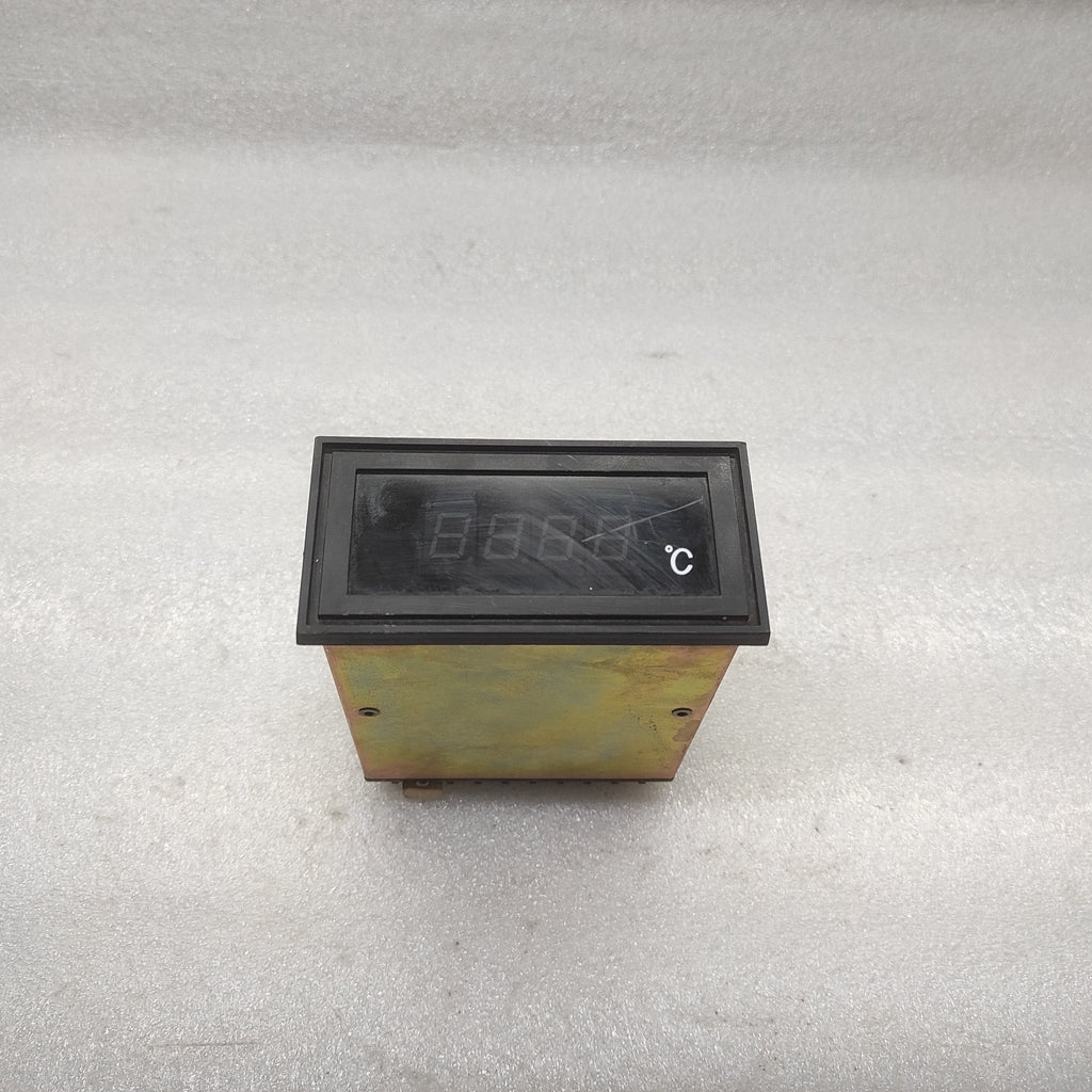 MURAYAMA DENKI DM-6042A DIGITAL THERMOMETER 90-125V