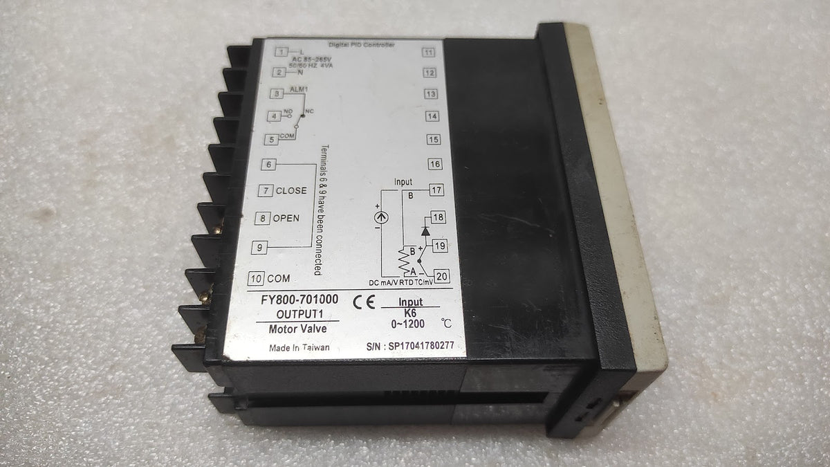 HONEYWELL FY800-701000 PID TEMPERATURE CONTROLLER 85-265VAC
