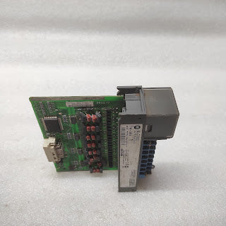 ALLEN BRADLEY CAT 1746-OB16 SLC500 OUTPUT MODULE