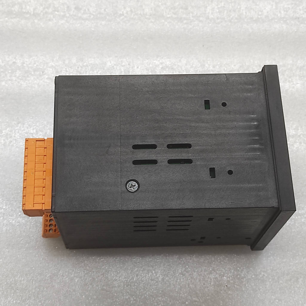 KFM 92200 INDUSTRY CONTROLLER R21507100 100-250V 5A 0-400'C PT100