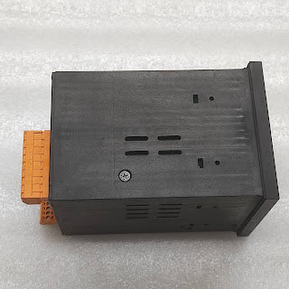 KFM 92200 INDUSTRY CONTROLLER R21507100 100-250V 5A 0-400'C PT100