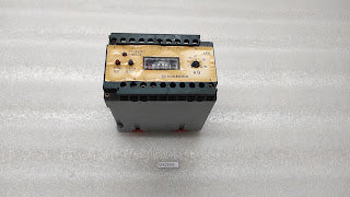 SCHLEICHER SIW1003 LINE MONITORING RELAY 18210945-824-048 230VAC  0-80K ohm