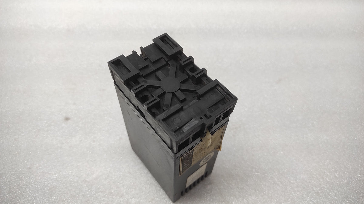SINWOO S-CON FDC-2C8N-Y SIGNAL CONVERTER 24VDC