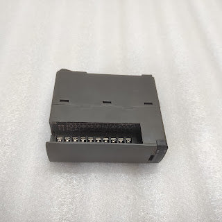 FUJI ELECTRIC NP1Y16R-08 DIGITAL INPUT MODULE