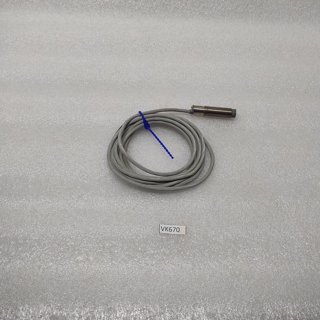 RECHNER SENSOR IAS-10-A22-SM1F/L25210 INDUCTIVE SENSOR 102400