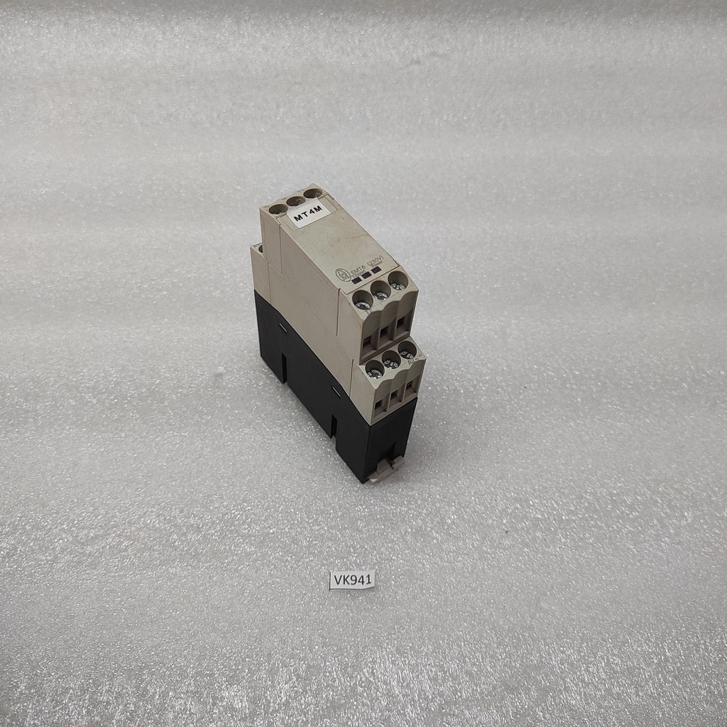 MOELLER EMT6 THERMISTOR OVERLOAD RELAY 230V