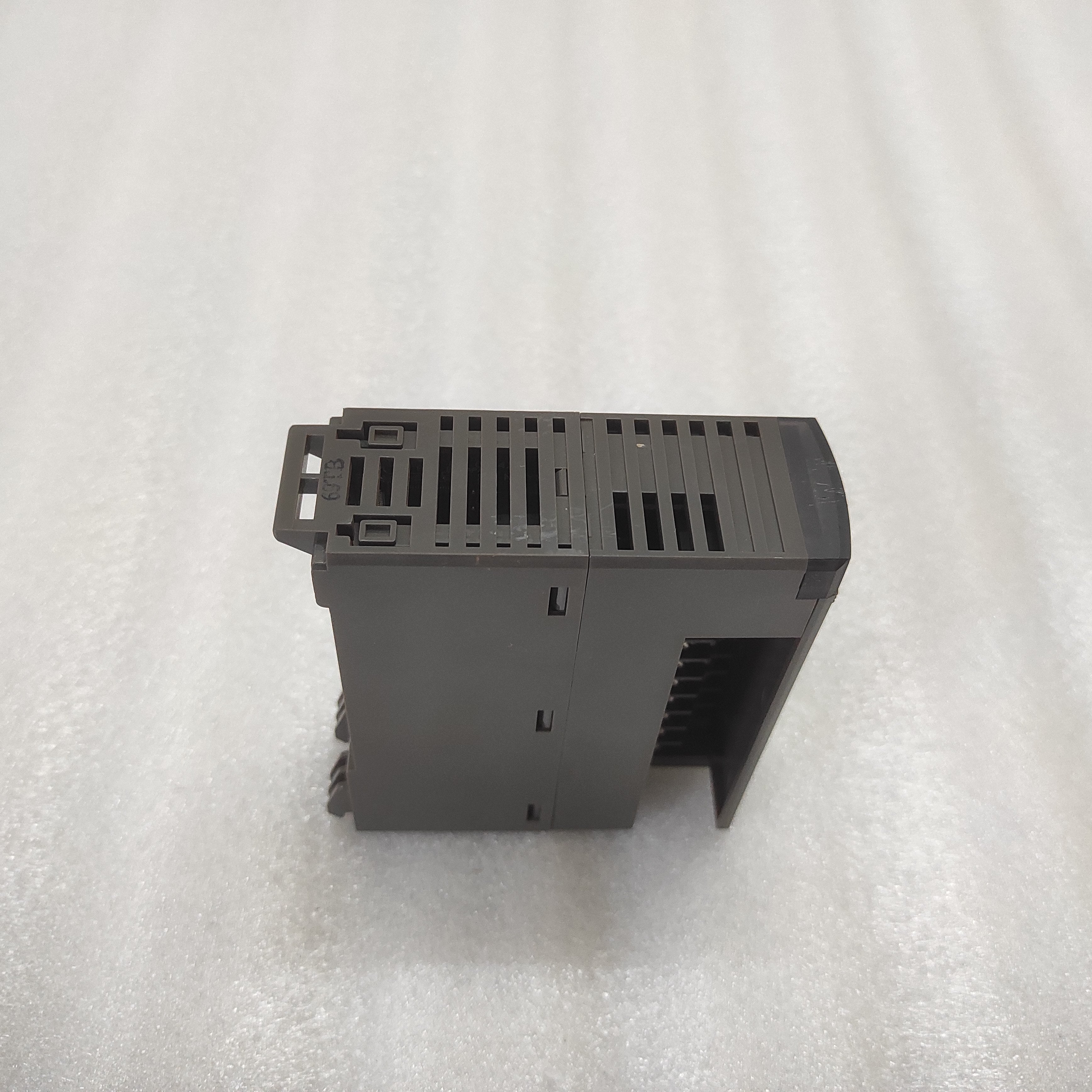 FUJI ELECTRIC NP1Y16R-08 DIGITAL INPUT MODULE