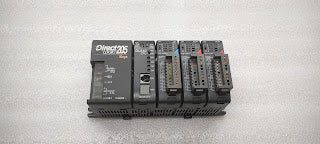 KOYO DIRECT LOGIC 205 PLC D2-04B-1 PS D2-240 CPU D2-16ND3-2 IN D2-12TR OUT