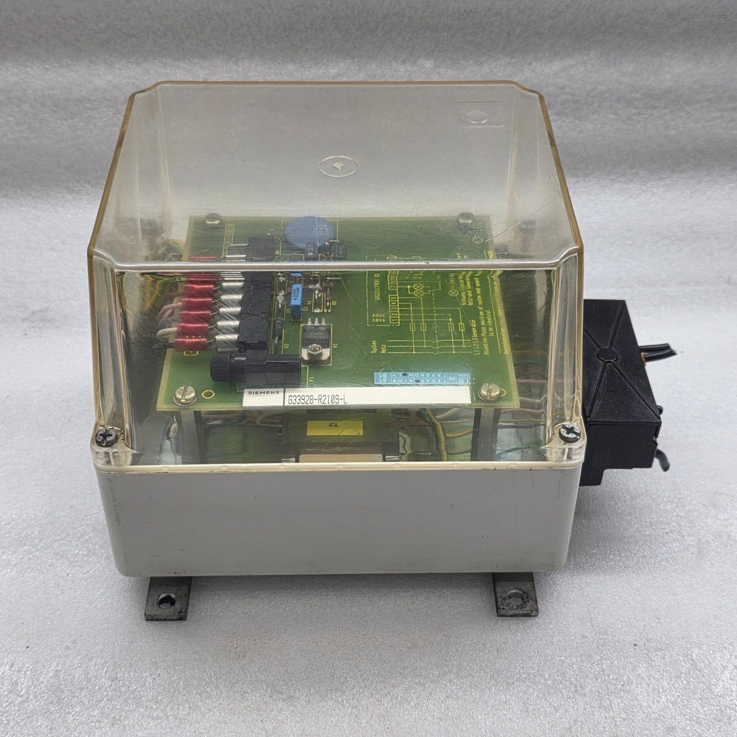 SIEMENS G33928-R2109-L AVR SAG 21 71010426