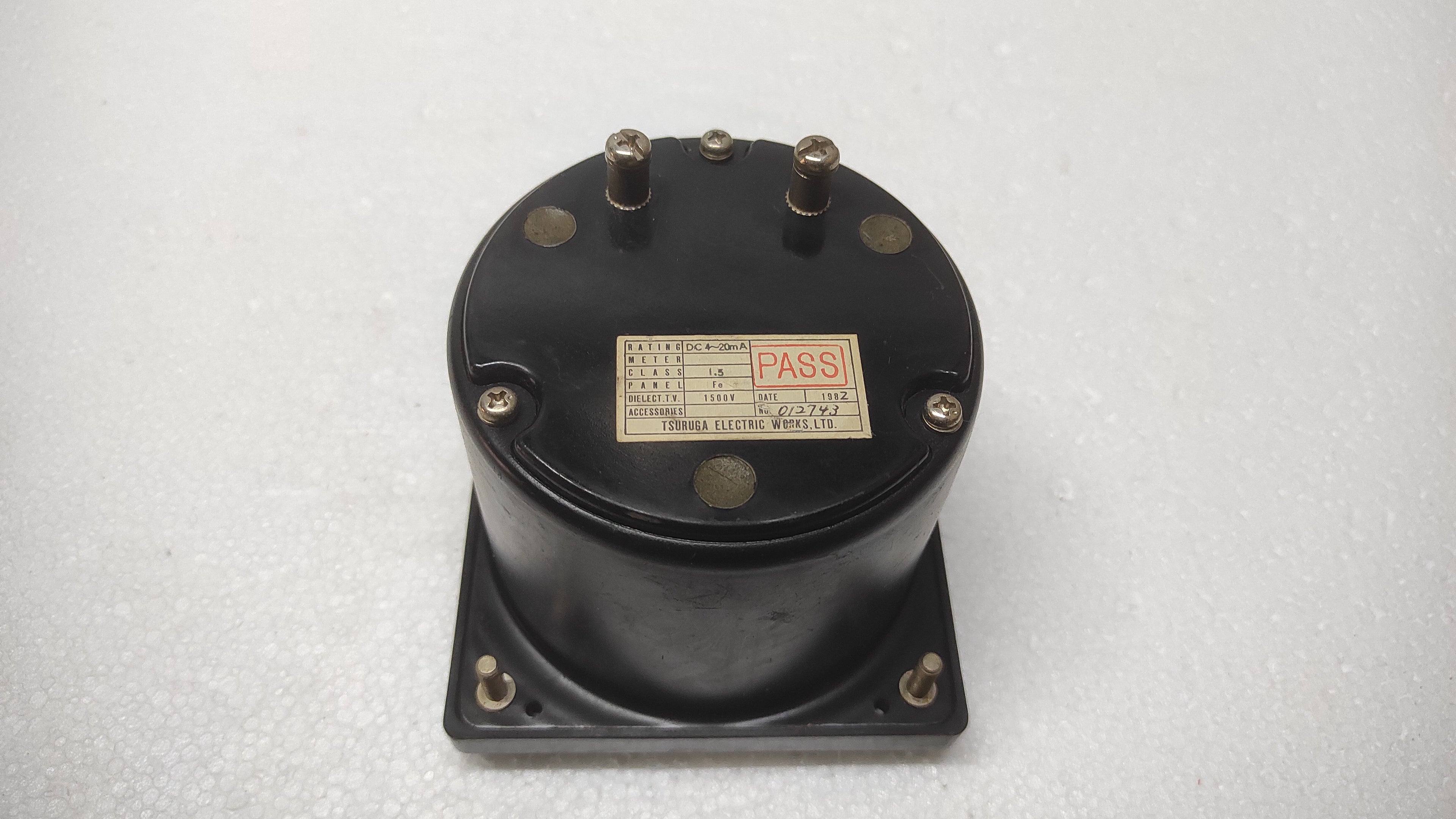 TDS TSURUGA ELECTRIC TMW-4B PRESSURE INDICATOR 0.85-1.2 KG/CM