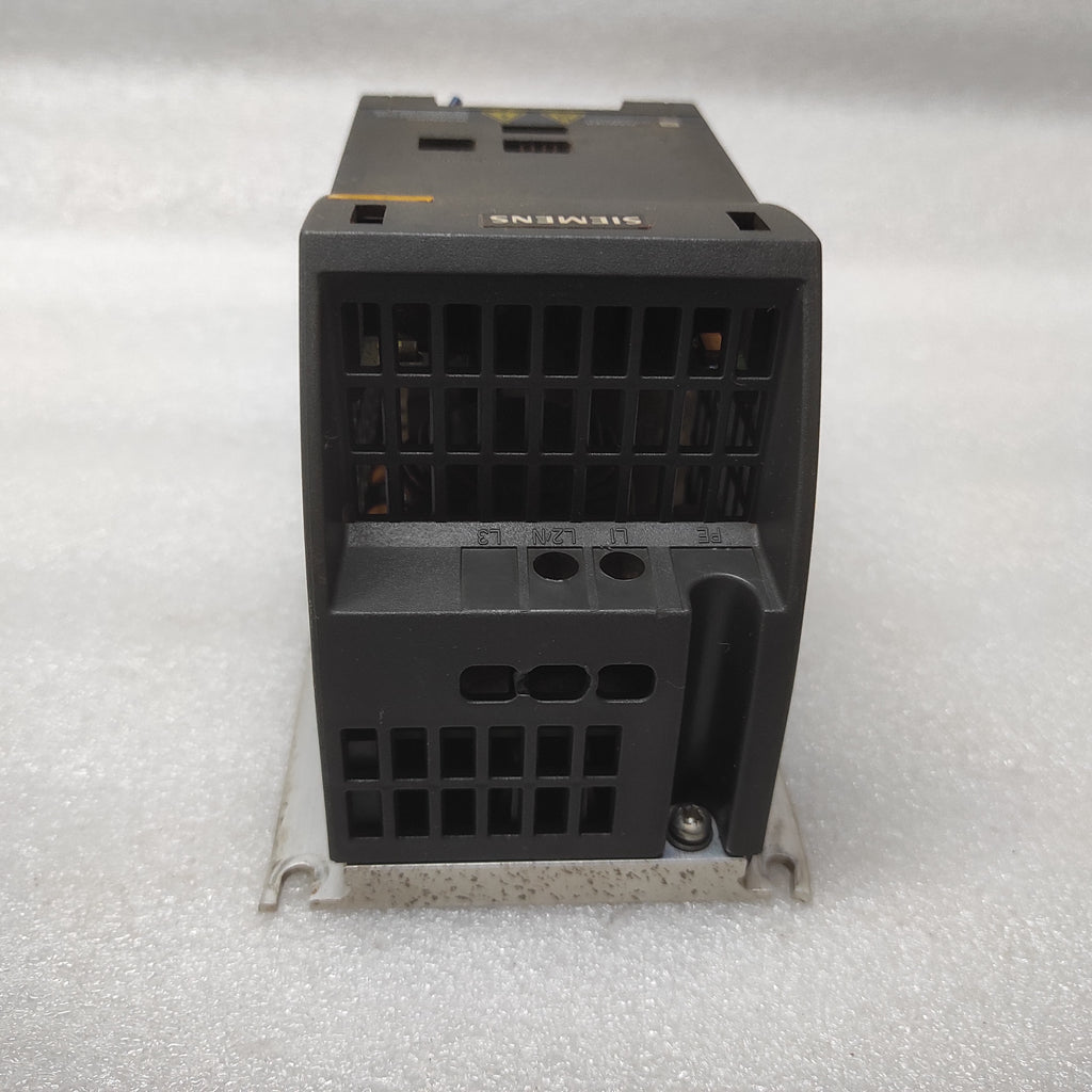 SIEMENS SINAMICS G110 CPM110 0.75kW DRIVE 6SL3211-0KB17-5BA0 200-240V