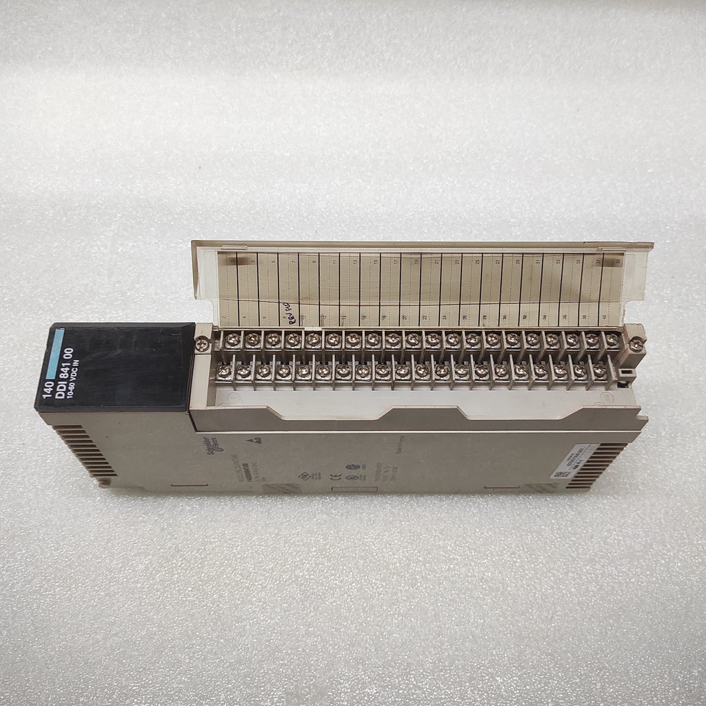 SE 140DDI84100 DC IN 10-60V 8X2