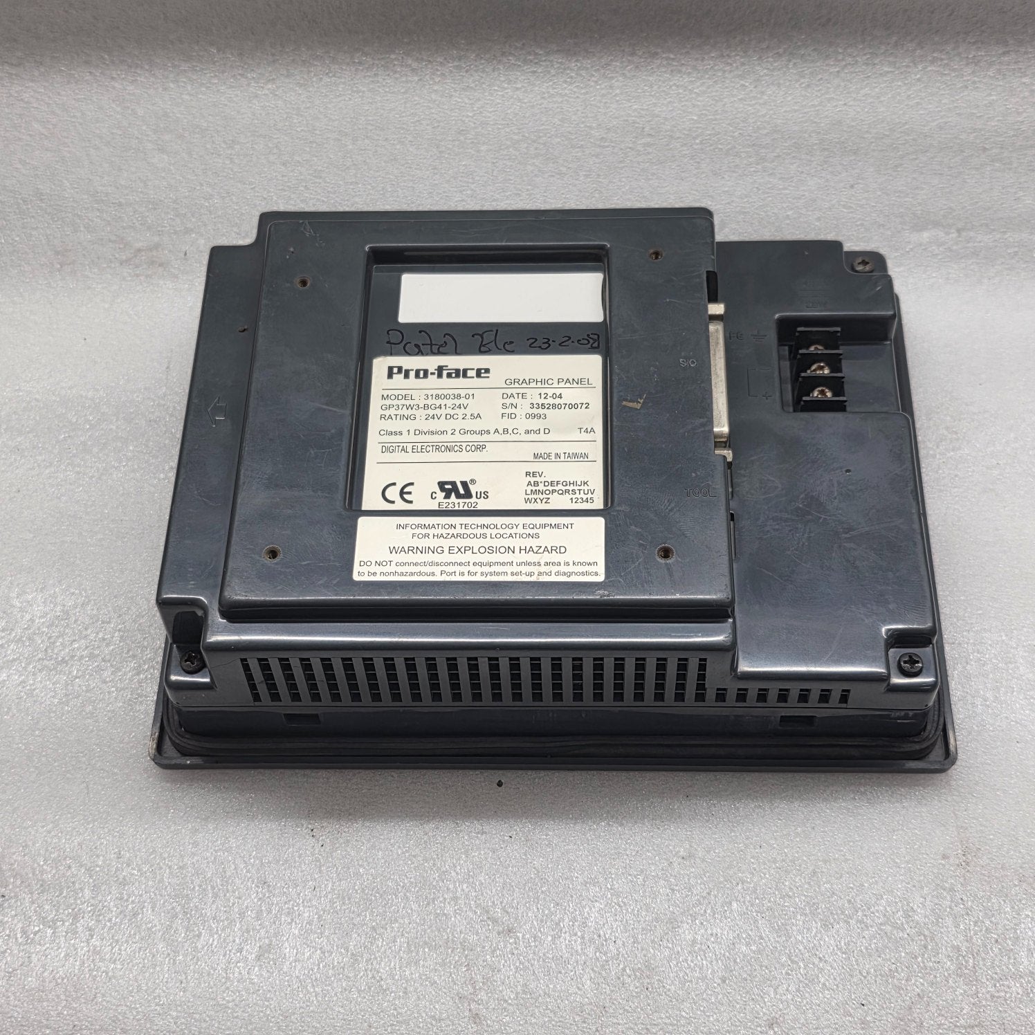 PROFACE 3180038-01 GRAPHIC PANEL GP37W3-BG41-24V