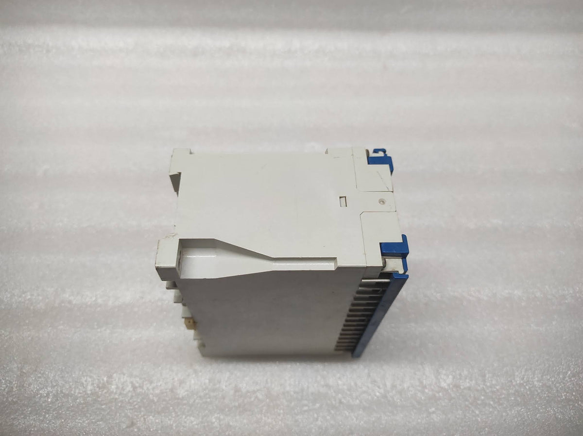 SELCO M1500-03 PT100 6-WAY TRANSMITTER 24V DC
