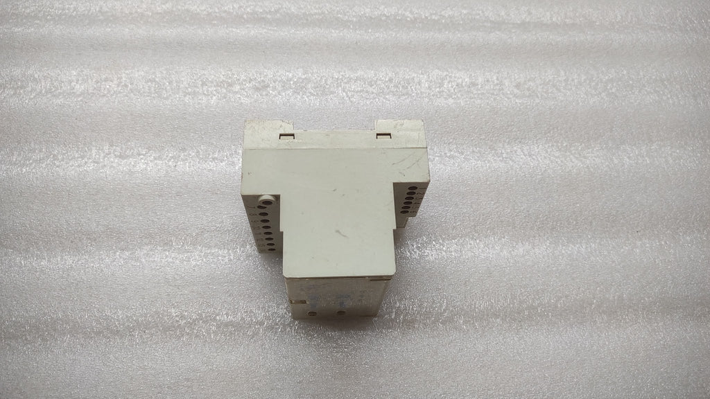 MERLIN GERIN VIGIREX RH328AP RELAY