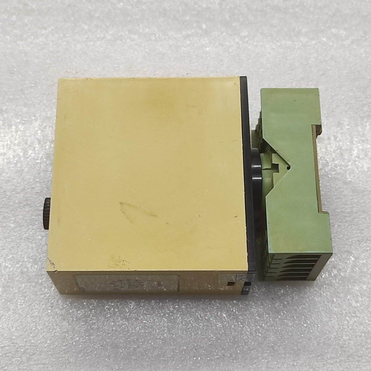 ELECTROMATIC SA 205 724 DELAY ON OPERATE 24VDC 3-60SEC