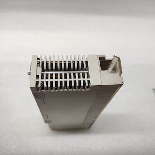 SE 140DDI84100 DC IN 10-60V 8X2