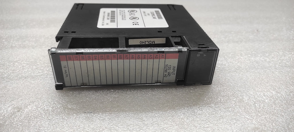 GE IC693MDL240F INPUT MODULE LOCK EDGE BROKEN CHECK THE PHOTOS PROPERLY