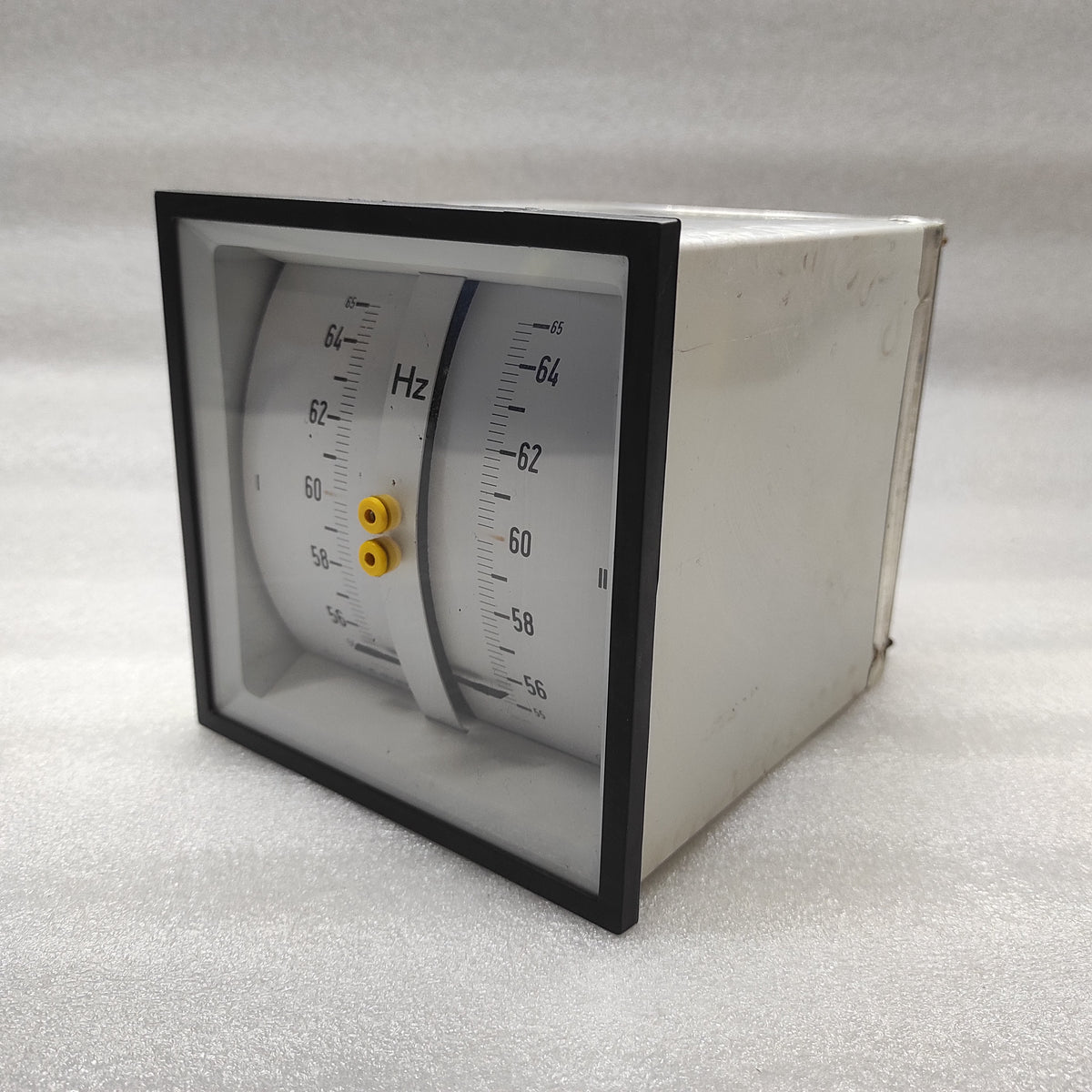 SINCHRONIZING GENERATOR II S270/2A DOUBLE FREQUENCY METER