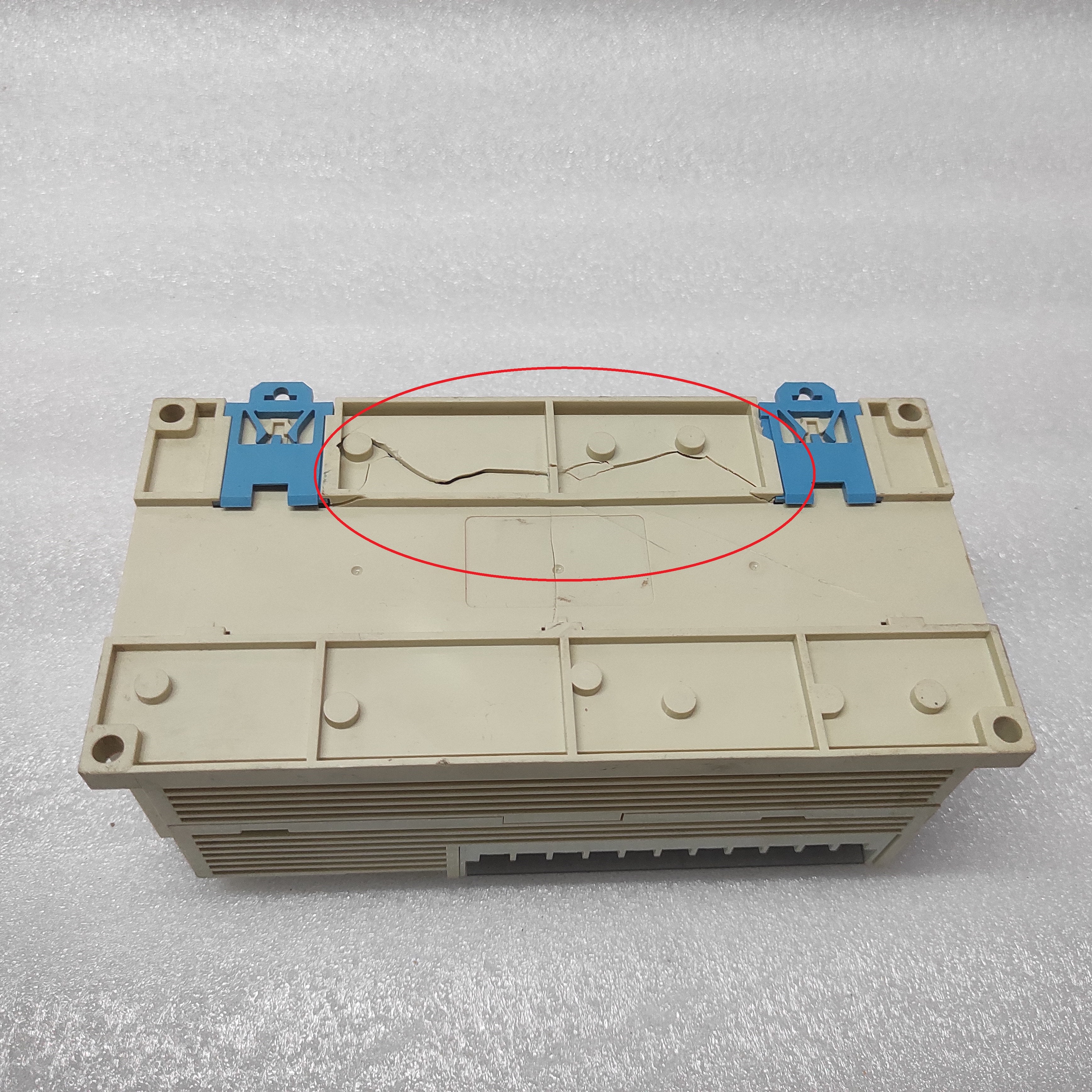 CUTLER HAMMER FP1-C24 COMPACT PLC MATSUSHITA ELECTRIC FOR PARTS