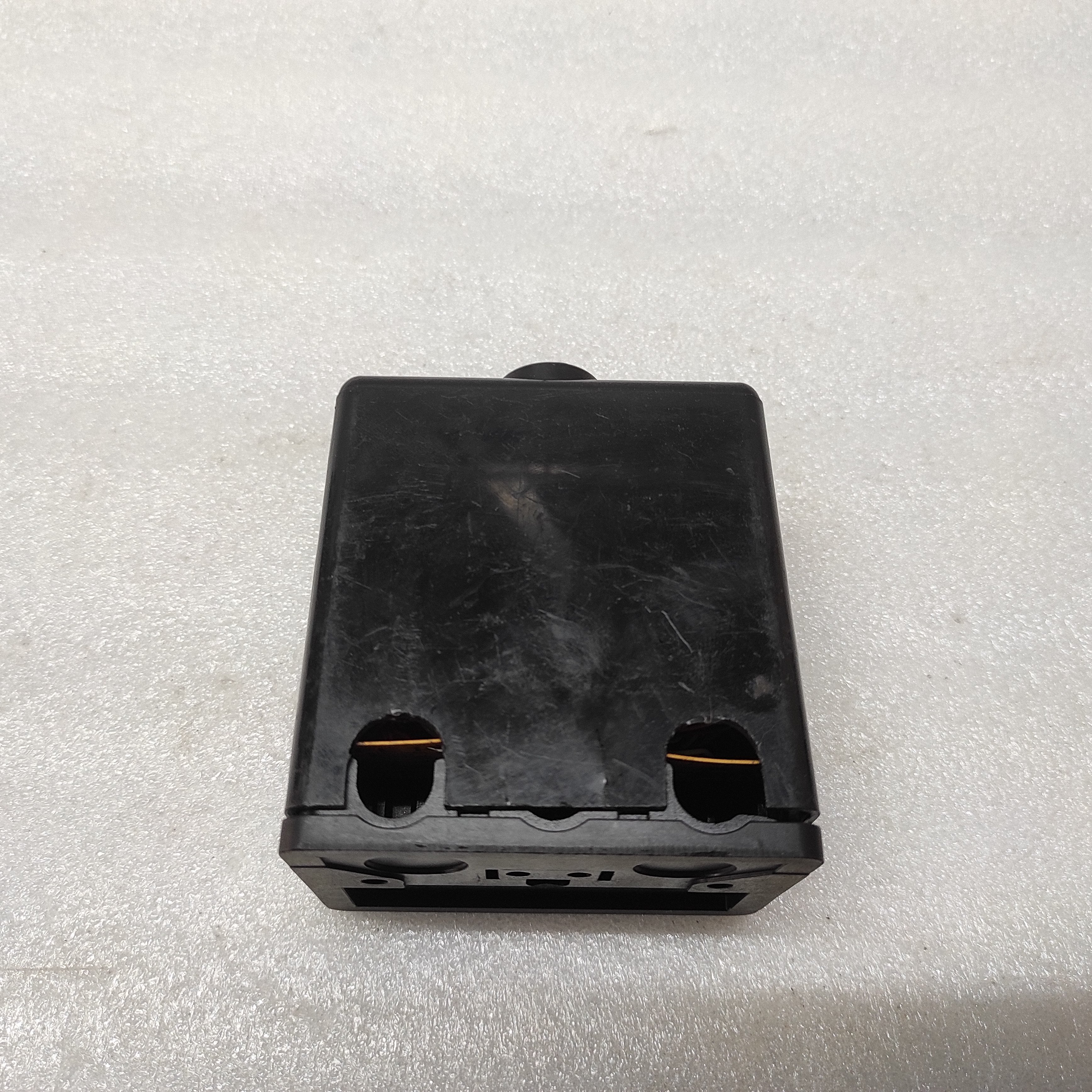 LANDIS & GYR LAE 10 FLAME SAFE GUARD 220V AC