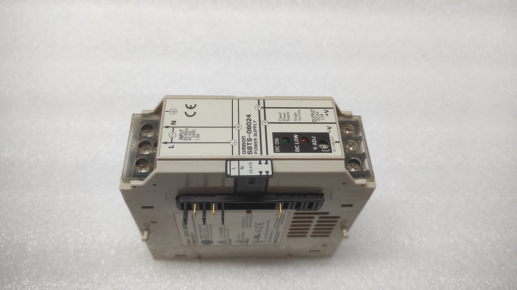 OMRON S8TS-06024 POWER SUPPLY 24VDC 2.5A