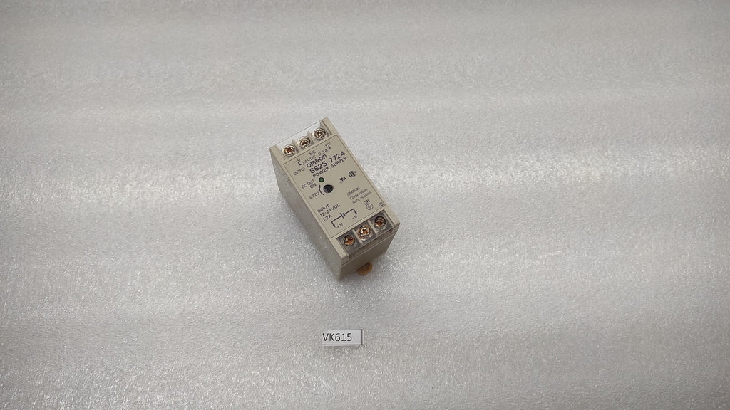OMRON S82S-7724 DC-DC POWER SUPPLY 24VDC 0.3A