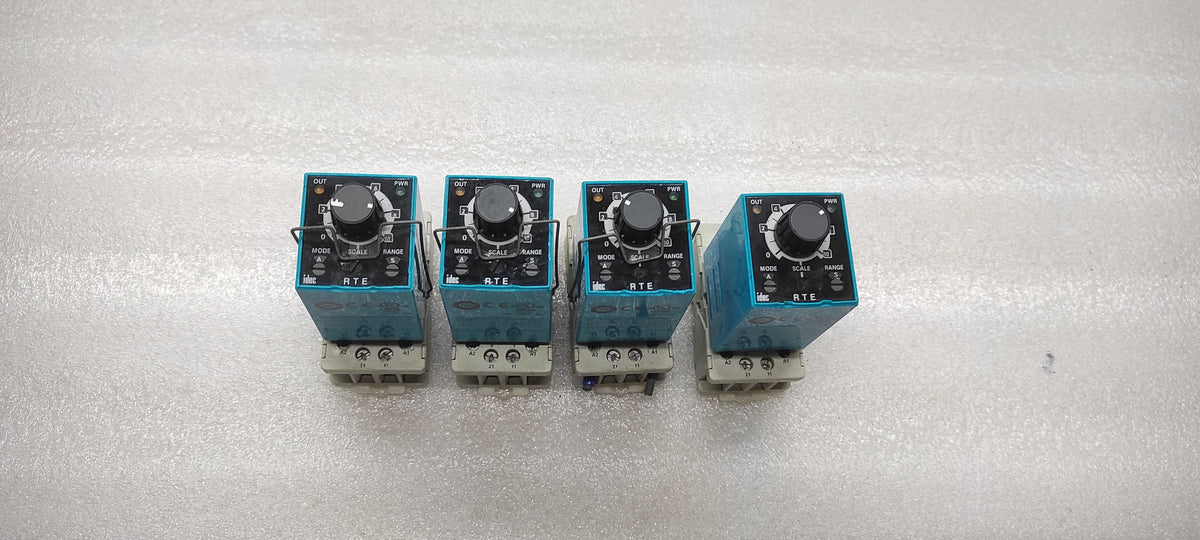 IDEC RTE-P1AD24 ELECTRONIC TIMER 24VAC-DC