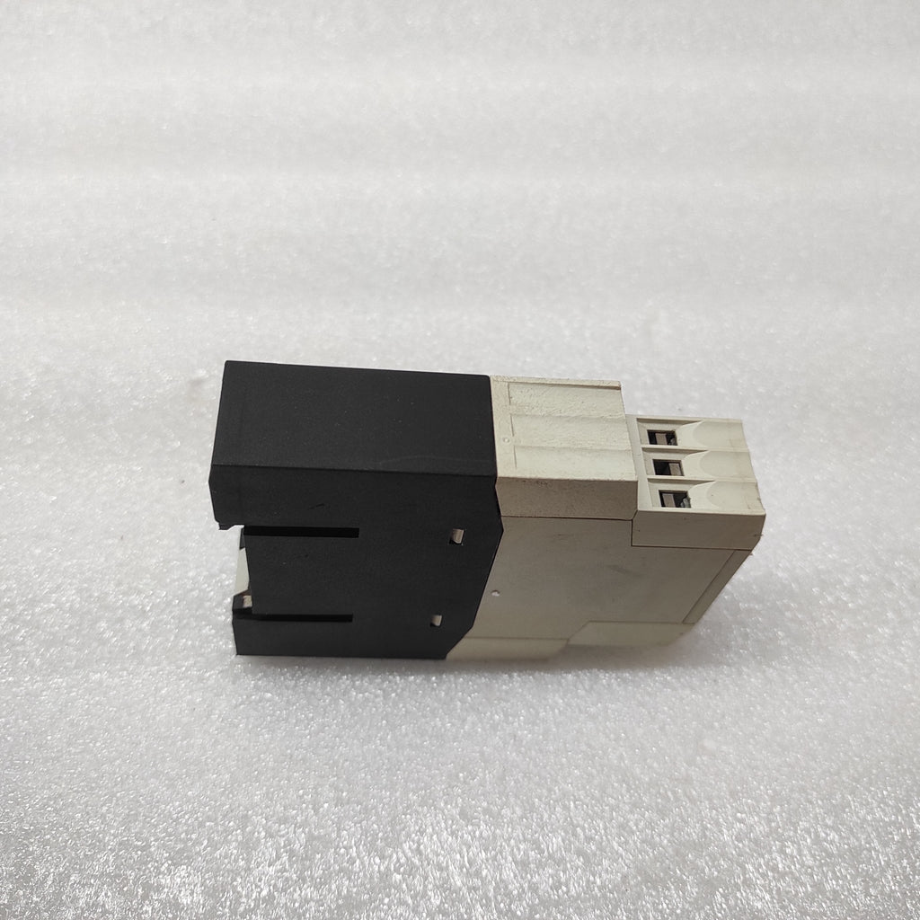 MOELLER ETS4-VS3 AMPLIFIER MODULE 24VDC