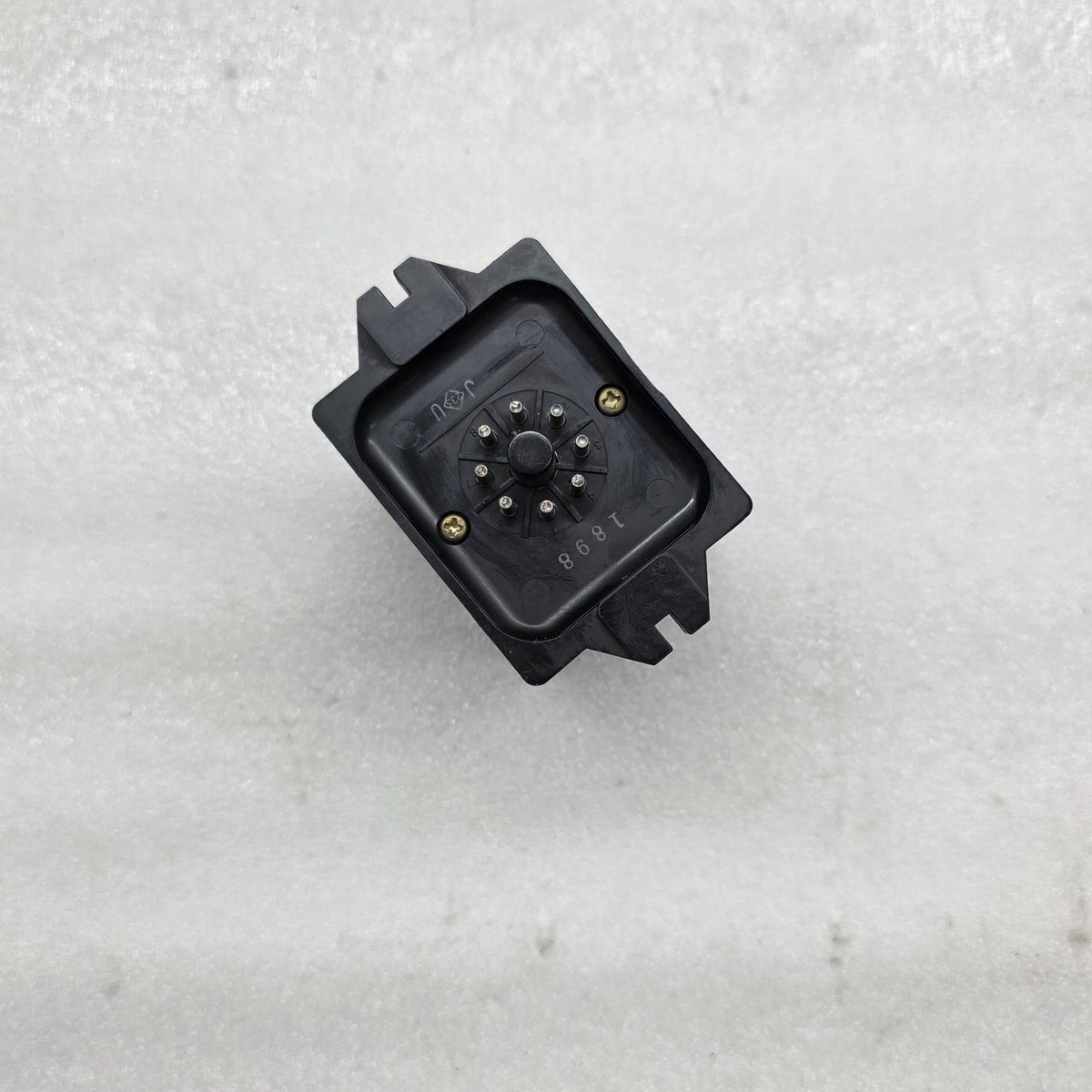 OMRON MKF-P FLICKER RELAY 24V DC